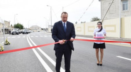 Prezident yeni tikilən yolların açılışında iştirak edib