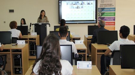 Bilik Fondu bölgə abituriyentləri üçün videokonfrans keçirib - FOTO