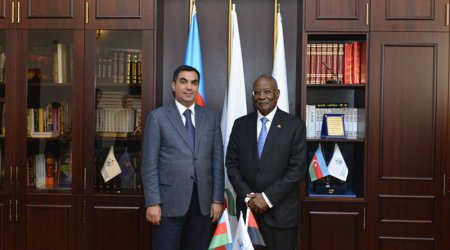 Anqolanın neft naziri Bakı Ali Neft Məktəbində