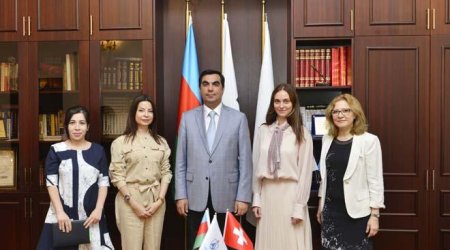 İsveçrə Ali Təhsil Məktəbinin prezidenti Bakı Ali Neft Məktəbində