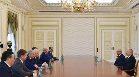 İlham Əliyev gömrük xidməti rəhbərlərini qəbul edib