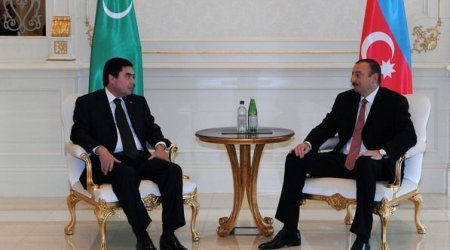 Türkmənistan prezidenti Bakıda Avropaya qaz nəqlini müzakirə edəcək