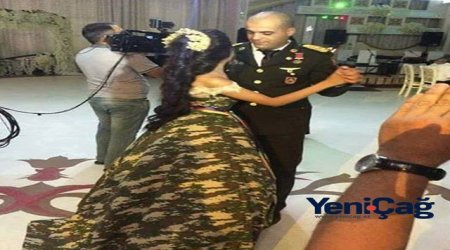 Azərbaycanda belə toy olmamışdı: Bəylə gəlin hərbi formada - FOTO