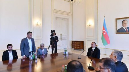 “Aprel döyüşləri “Qarabağ”da əlavə ruh yaratdı” - Qurban Qurbanov