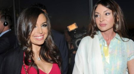 Leyla Əliyevadan anasına təbrik: 