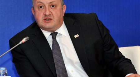 Marqvelaşvili müsəlmanları təbrik edib