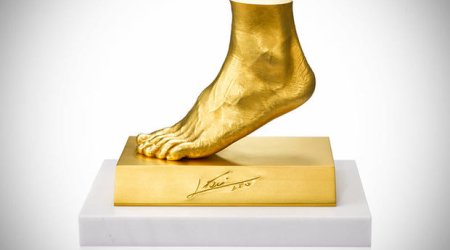 Роналду, Месси, Касильяс и Пирло номинированы на премию Golden Foot