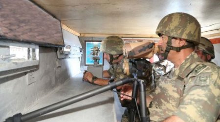 Müdafiə naziri ön cəbhədə – FOTOLAR