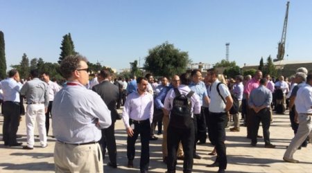BP-nin Bakı ofisində işçilər təxliyyə edilib - FOTO