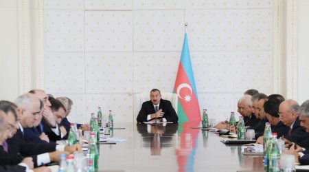 Prezident: Minlərlə ailə yeni evlərlə təmin olunacaq