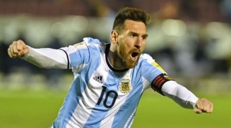 Messi Argentinanı mundiala daşıdı