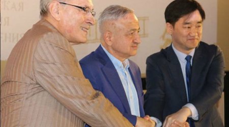 Vaqif Mustafayevə Çin telekanalında vəzifə verildi