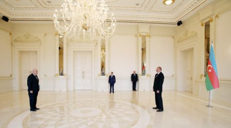 İlham Əliyev Qvatemala və Avstraliyanın yeni səfirlərinin etimadnamələrini qəbul edib