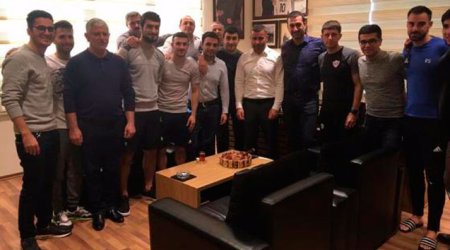 “Qarabağ” Qurban Qurbanovu belə təbrik etdi - FOTO