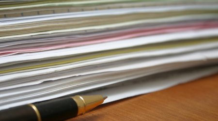 Azərbaycanda əfvlə bağlı müraciətlər araşdırılır