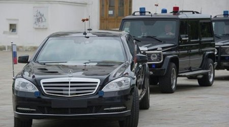 Rusiyada anonim zənglər: Putinin yoluna 50 bomba qoyulub