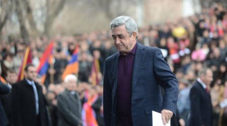 Sarkisyan Brüsselə gedir