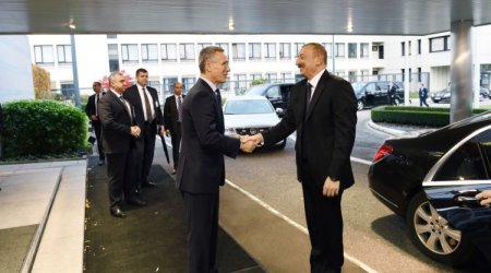 Azərbaycan prezidenti NATO baş katibi ilə görüşüb