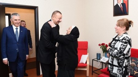 İlham Əliyev köçkün ailəsində 