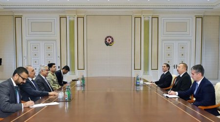 İlham Əliyev Pakistanın xarici işlər nazirini qəbul edib