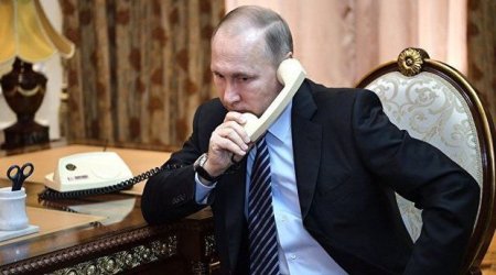 Putin və Tramp arasında telefon danışığı olub