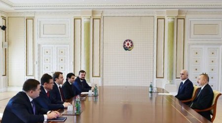 İlham Əliyev rusiyalı naziri qəbul edib