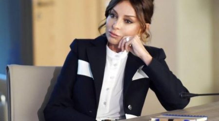 Mehriban Əliyevaya orden təqdim edildi