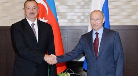 Vladimir Putin Azərbaycan Prezidentini təbrik etdi