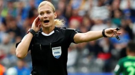 Çempionlar Liqasında ilk qadın hakim