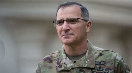 NATO generalı Bakıya gəlir