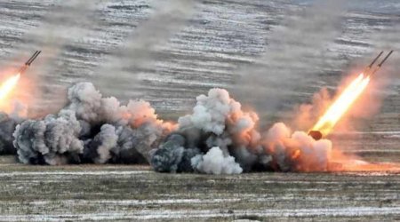 Cəbhədə gərginlik SƏNGİMİR: Düşmən yaşayış evlərini atəşə tutdu – FOTO