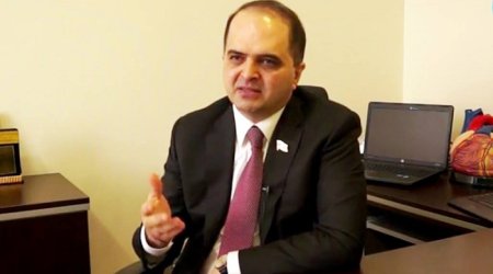 Komaya düşən deputatın əməliyyatı 9 saat çəkib