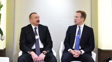 Prezident Davosda Qarabağdan danışdı