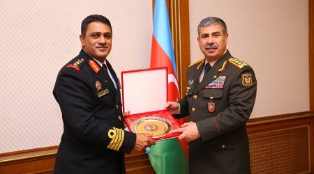 Zakir Həsənov “Ali zabit” medalı ilə təltif edildi