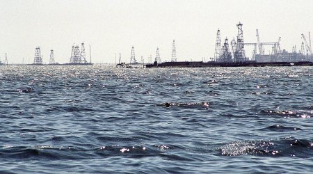 Azərbaycanda 10 km dərinlikdə neft yataqlarının axtarışı aparıla bilər