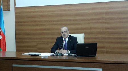 Nazir məmurları cəzalandırdı