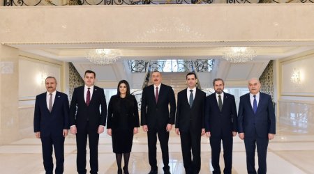 Prezident türkiyəli naziri qəbul edib