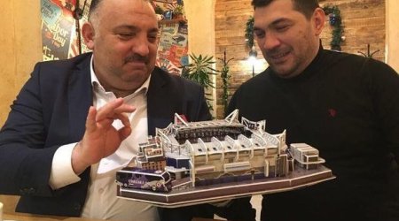 Азербайджанский судья готовит макеты известных стадионов