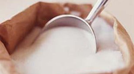 Sugar import ban to continue in Iran