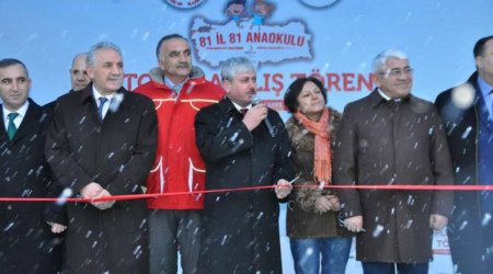 Mübariz Mənsimov Türkiyədə məktəb tikdirdi -  FOTO
