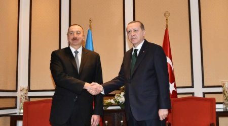 İlham Əliyev Ərdoğanın ad gününü təbrik etdi