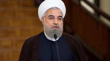 Ruhani Naxçıvana gəlir