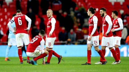 “Arsenal” böyük hesabla məğlub oldu