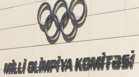 İdman mütəxəssisləri təltif edildi