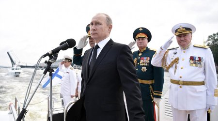 Putin savaşa hazırlaşır