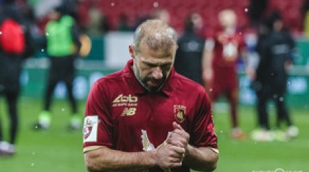 Türkiyəli futbolçu karyerasını başa vurur