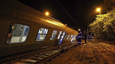 Metro qatarları toqquşdu - Yaralılar var