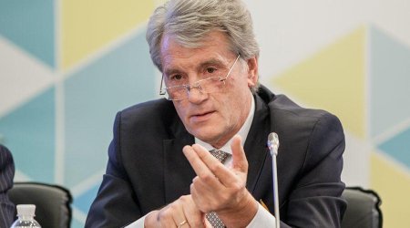 Yuşşenko Saakaşvilini dəstəklədi: O haqlıdır