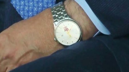 Ərdoğanın saatı niyə gündəm oldu?