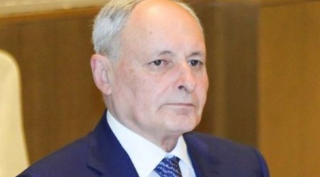 Nazir direktoru işdən azad etdi